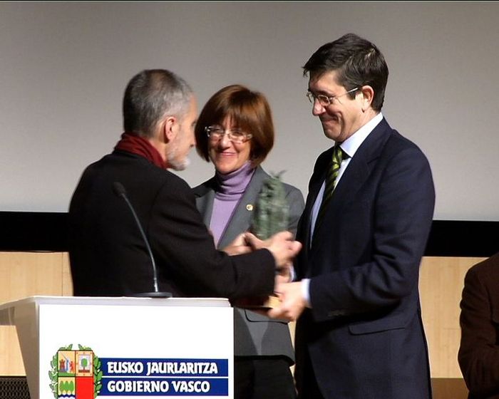 Cronica_lehendakari_premios_euskadi