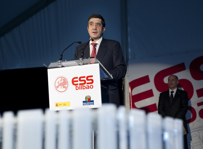 Ess03