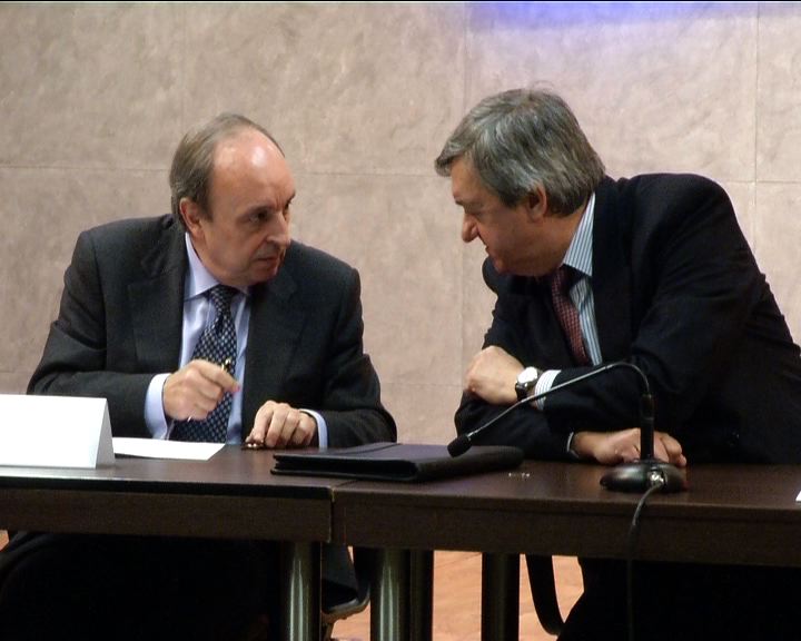 Video El Gobierno Vasco suscribe un acuerdo con 20 entidades financieras para facilitar créditos por 600 millones de euros a empresarios y autónomos