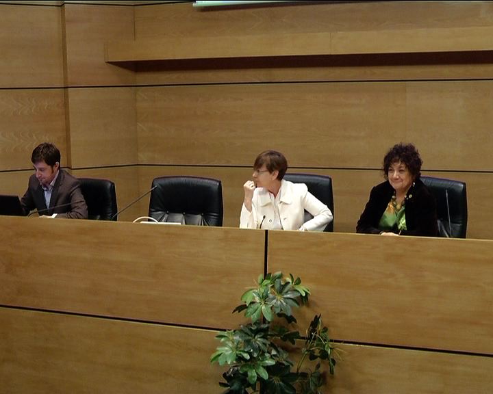 La campaña "Aire sin tabaco, aire saludable" buscará concienciar a la sociedad de los derechos de los no fumadores