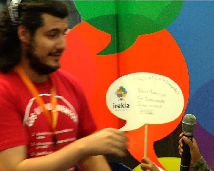 Irekia en la Euskal Encounter [0:15]