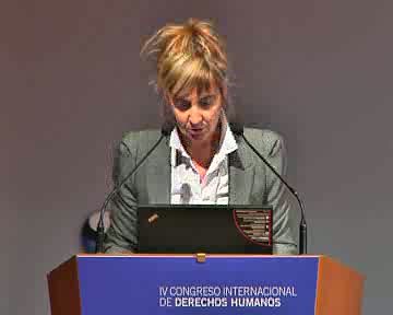 Arantxa Rodríguez Berrio Doctora en Ciencias Políticas y Sociología y Profesora Titular del Departamento de Trabajo Social y Sociología. Universidad de Deusto. Bilbao. España.  [0:00]