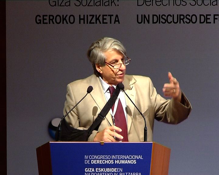 Benjamin Barber Socio distinguido Senior y Presidente de CivWorld. Dēmos. New York. EEUU. [9:24]