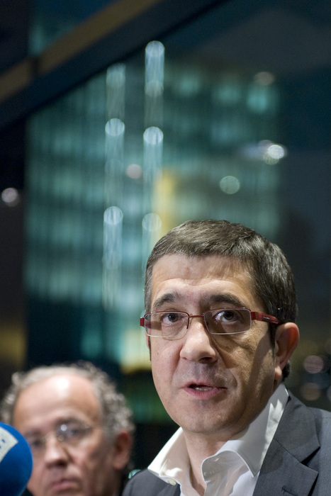 Prensa06