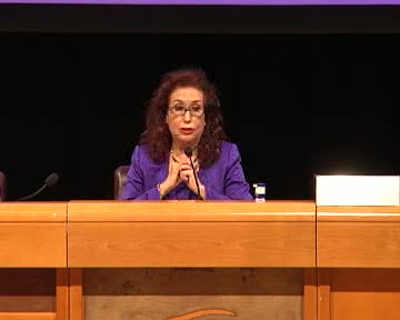 Retransmisión en directo de las Jornadas "Las formas menos visibles de la violencia de género" con interpréte de Lengua de Signos [2:36]