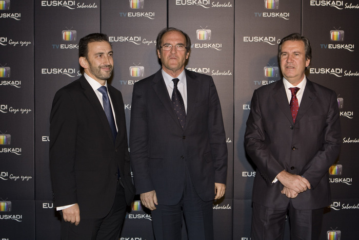 28_10_2010_embajadores5
