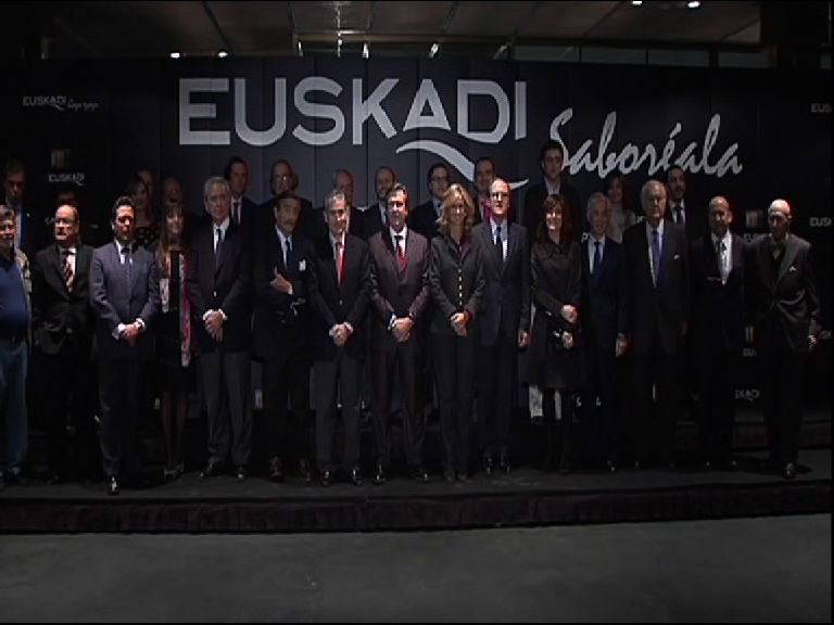 Video Más de 50 ‘embajadores’ de Euskadi se reúnen en Madrid