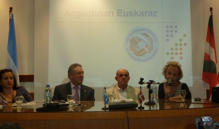 071110clausura2