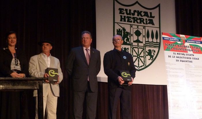 071110clausura9