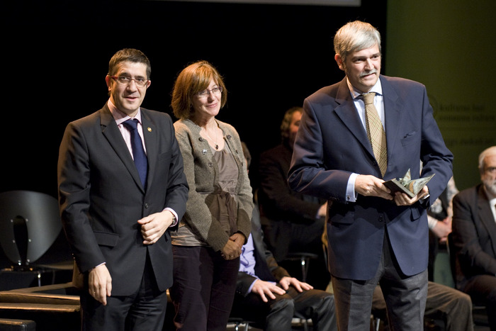 Premios04