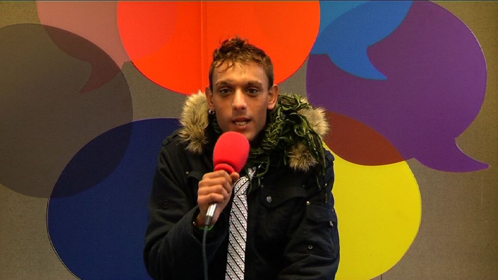 Etxerik gabekoentzako laguntza (Irekia Speaker´s Corner Bilbao) [0:24]