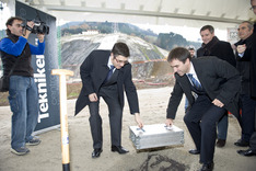 Tekniker contribuirá a que Euskadi "ocupe un lugar capital" en la innovación energética y sanitaria
