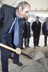 Tekniker contribuirá a que Euskadi "ocupe un lugar capital" en la innovación energética y sanitaria