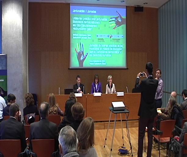 Jornadas de buenas prácticas de los municipios en materia de Educación para la Convivencia democrática y los Derechos Humanos [21:51]