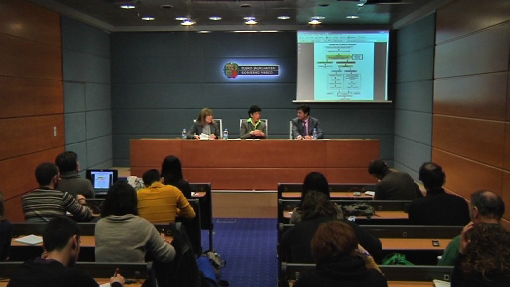 Presentación de un protocolo completo de actuación frente el acoso escolar [47:07]