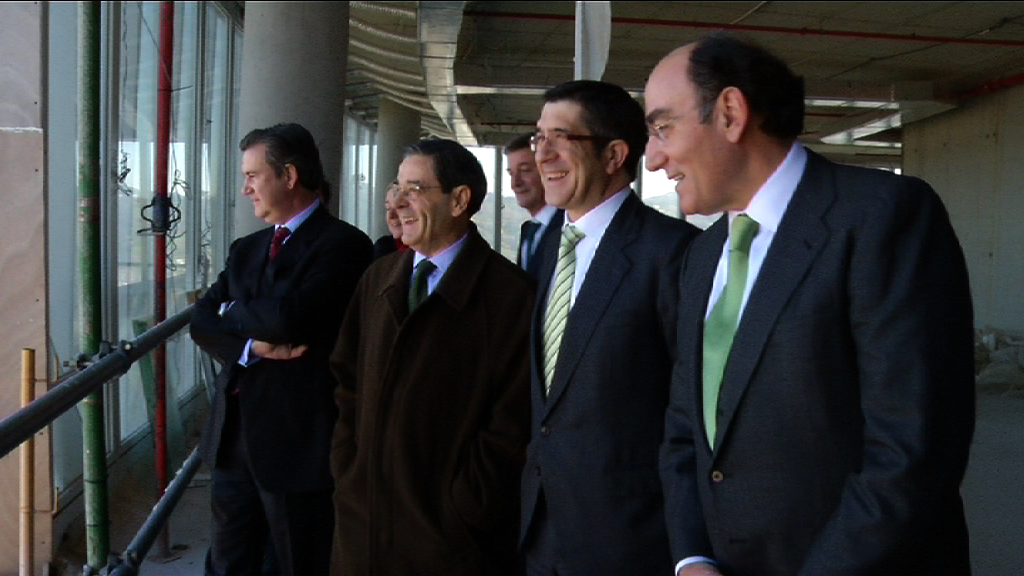 Video El Gobierno Vasco e Iberdrola invertirán 60 millones de euros en un proyecto de redes inteligentes