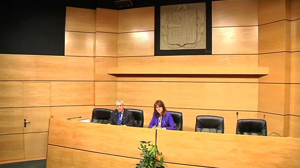 Video El Instituto Vasco de Medicina Legal (IVML) constata la notable reducción de expedientes por accidentes de tráfico y laborales durante 2010