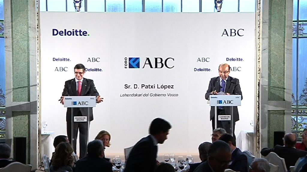 Video Lehendakari: “La Ley de Partidos no recoge la condición de que ETA desaparezca”