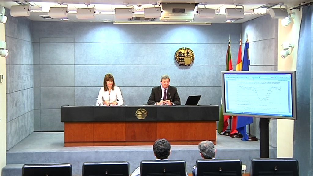 Rueda de prensa de la portavoz del Gobierno Vasco, Idoia Mendia, tras el Consejo de Gobierno [35:58]