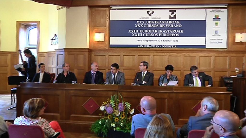 Video "Es posible una sociedad sin la amenaza constante del terror", afirma el Lehendakari