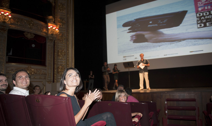 2011_06_25_cinema_interior_publico