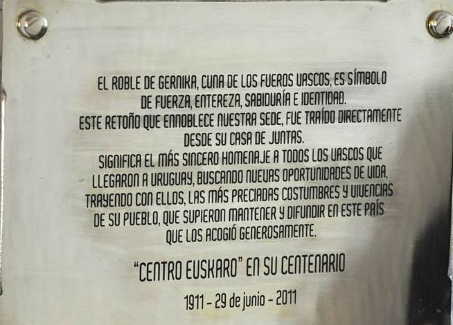 Detalleplaca