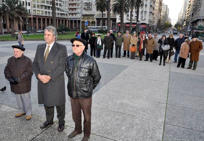 Monumentoartigas1