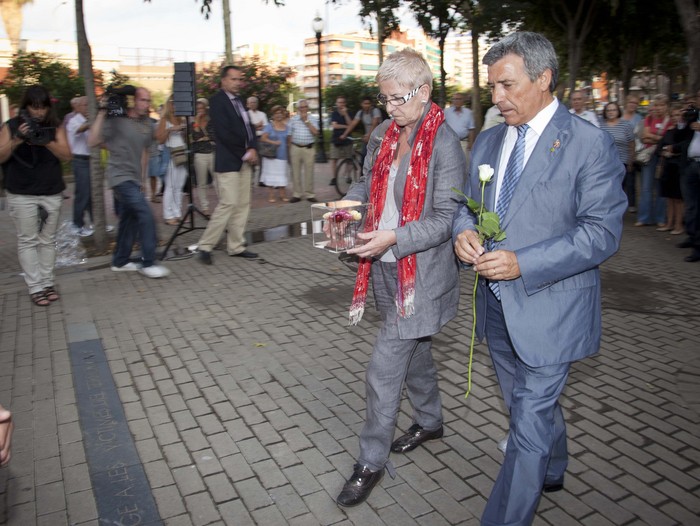 2011_07_14_hipercor_homenaje_09