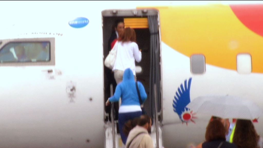 Video Despega el primer vuelo a Roma desde Hondarribia