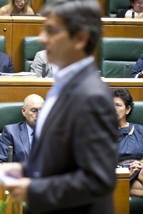 2011_09_29_lehen_parlamento_239