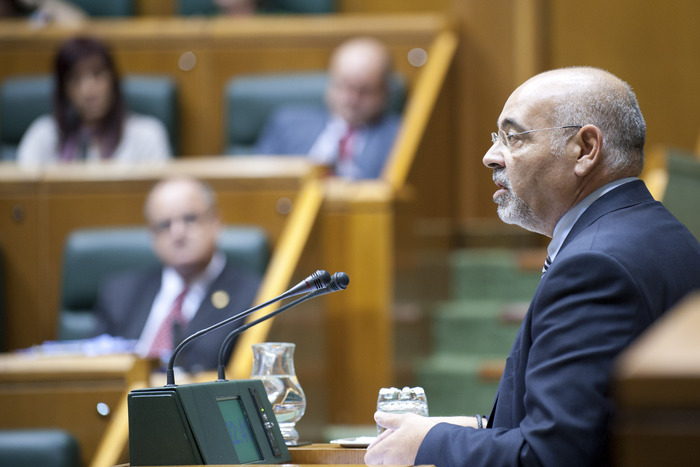 2011_09_29_lehen_parlamento_249