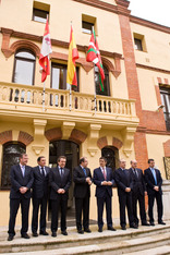 Euskadi y Castilla y León firman un amplio acuerdo de colaboración para mejorar el bienestar de los ciudadanos 