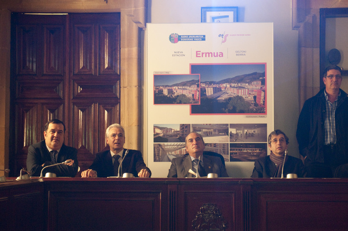 120223_visita-ermua_055