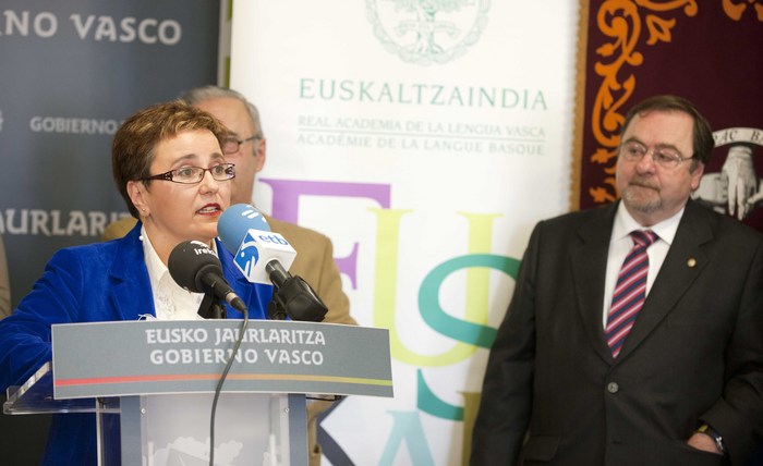 2012_02_29_presentacion_etxepare_madrid_03