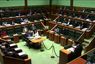 Cronica_parlamento_02
