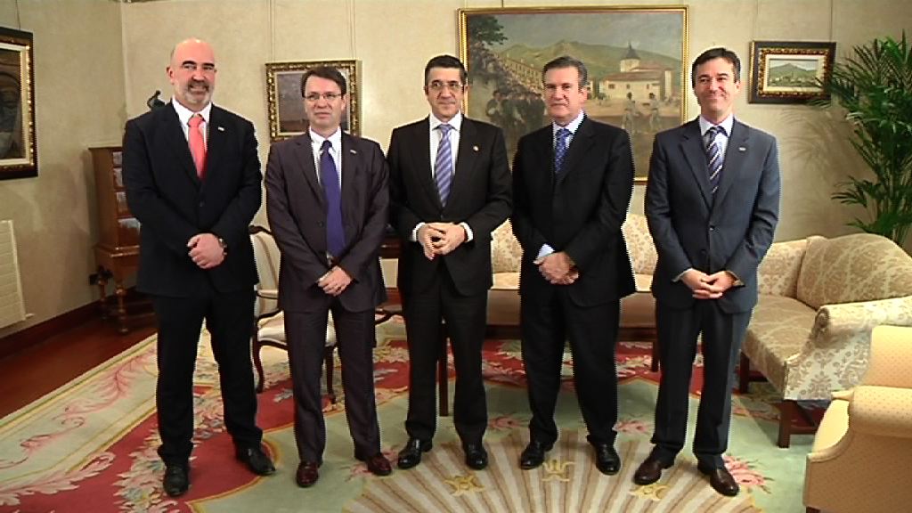 Video El Lehendakari ha recibido a representantes del sector de máquina-herramienta