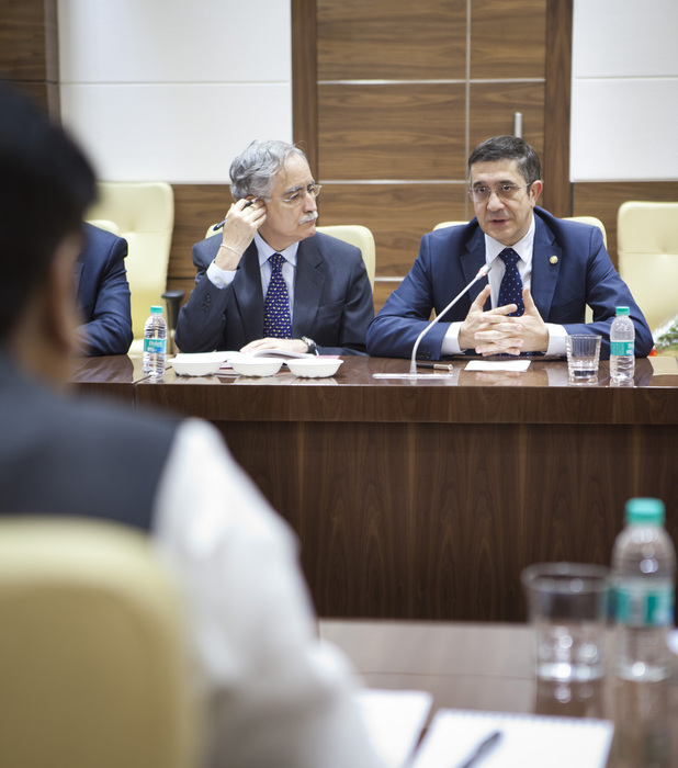 2012_03_19_presidente_maharastra08