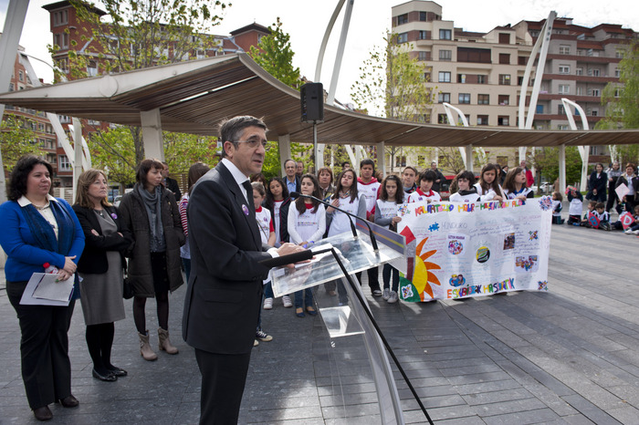 2012_04_26_lehen_educacion_052