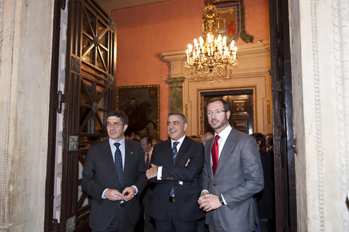 El Lehendakari preside la retreta de la fiesta de San Prudencio