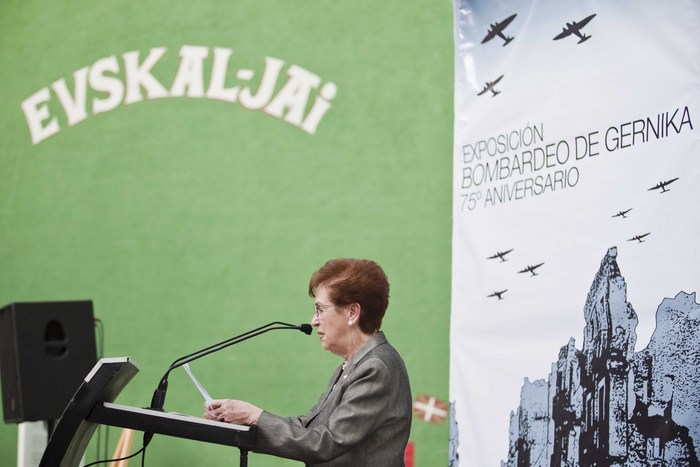 Expo_bombardeo_gernika_16