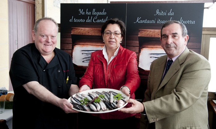 2012_05_03_unzalu_presentacion_anchoa_07