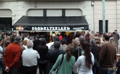 La Delegada Elvira Cortajarena asistió a la inauguración de la nueva sede de Euskaltzaleak