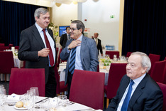 Lehendakari: "Los recortes abocan a una espiral de estancamiento y mayores problemas"