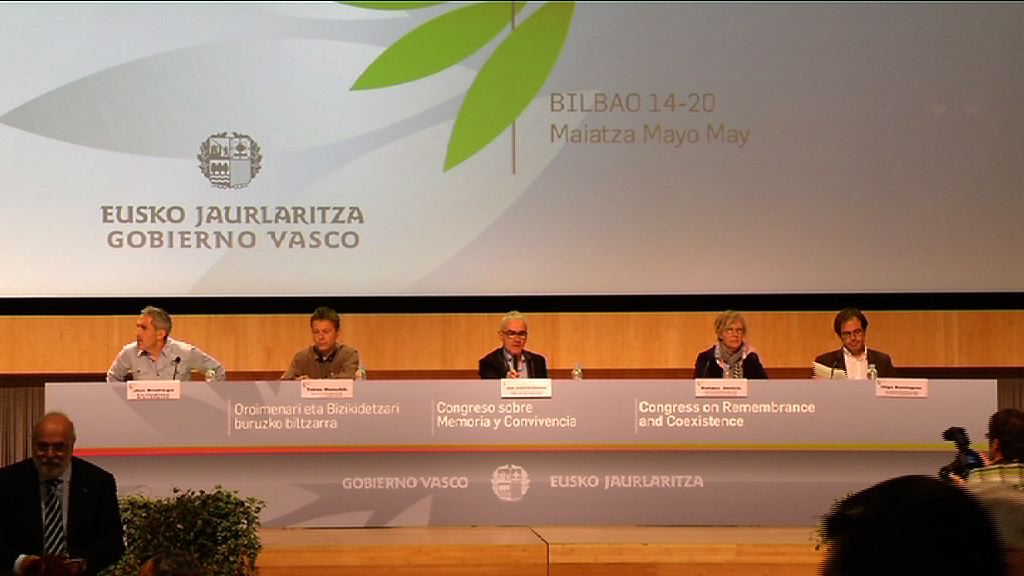 Video Tercera jornada del Congreso sobre Memoria y Convivencia, coloquio del panel seis