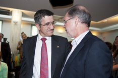 Lehendakari: "La democracia debe ser capaz de integrar a quienes cumplen sus normas"
