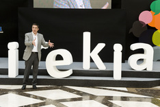 Irekia facilita el diálogo entre políticos y ciudadanos