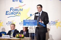El Lehendakari plantea un gran pacto en Europa a tres niveles