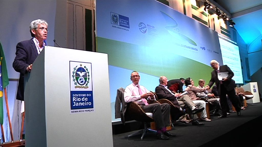 Video Pilar Unzalu: "EcoEuskadi 2020 erregio ikuspegitik erronka globalei aurre egiteko gailua da”