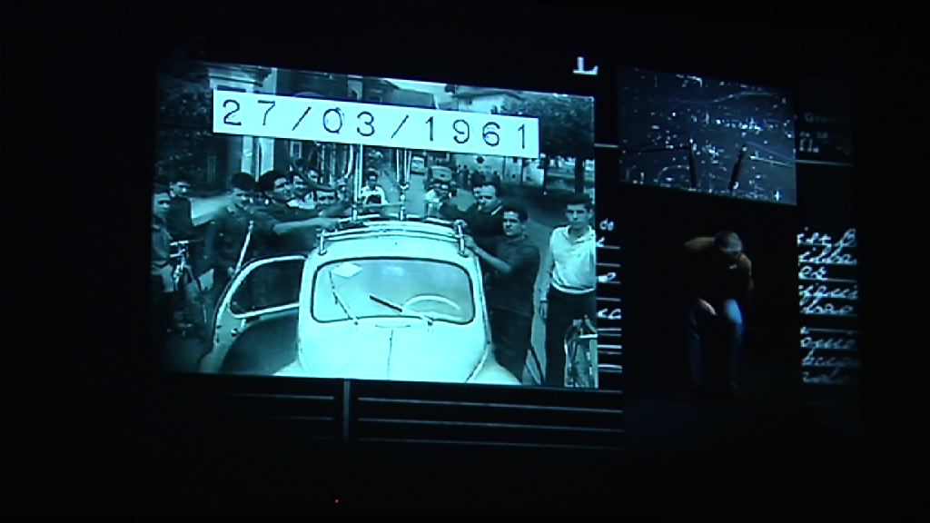 Video Idoia Mendia acude a la presentación del documental 'Por quién no doblan las campanas'