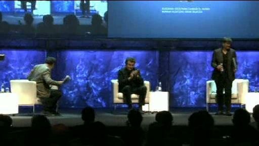 Debate con Alfredo Jaar y Luisa Etxenike "Ideas para cambiar el mundo" (sábado  07.07.12) [24:36]
